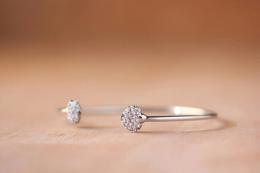 Lab Grown Sapphire Jewelry | Ethical Rings, Necklaces & Engagement Pieces